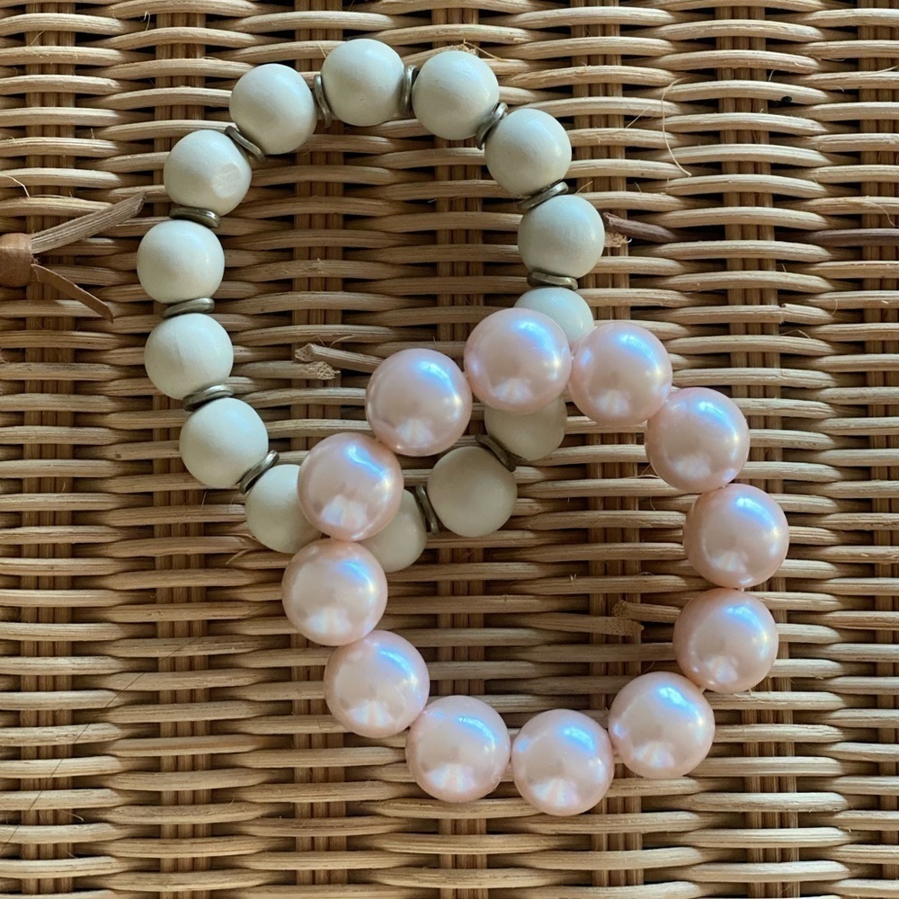 Set of‎ 2 faux pearl bracelets